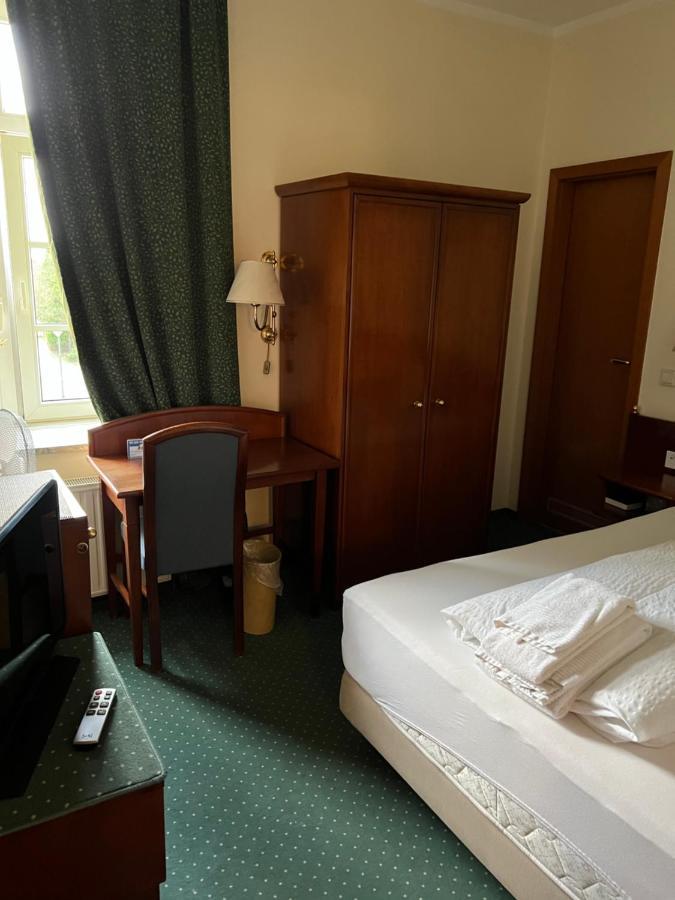 Am Schloss - 3*
